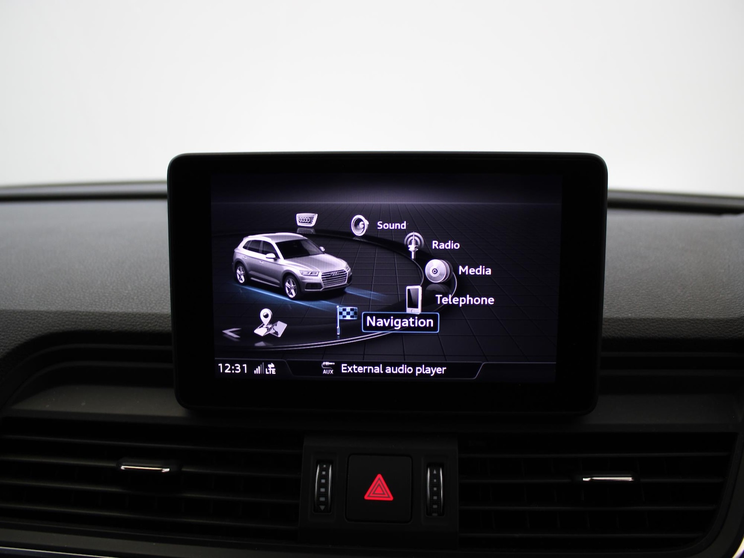 Used Audi Q5 2017 for sale - 75592501: Photo 15