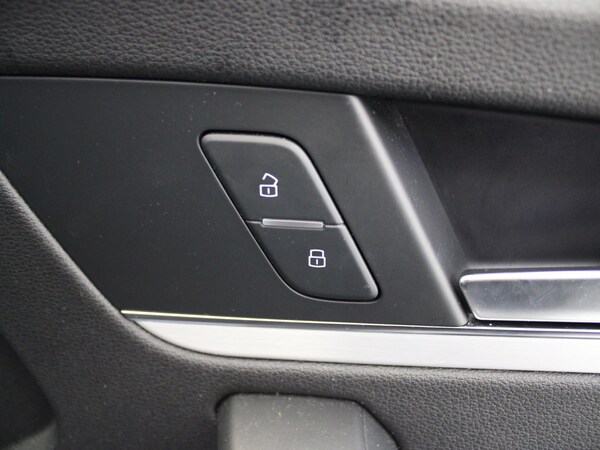 Used Audi Q5 2017 for sale - 75592501: Photo 32