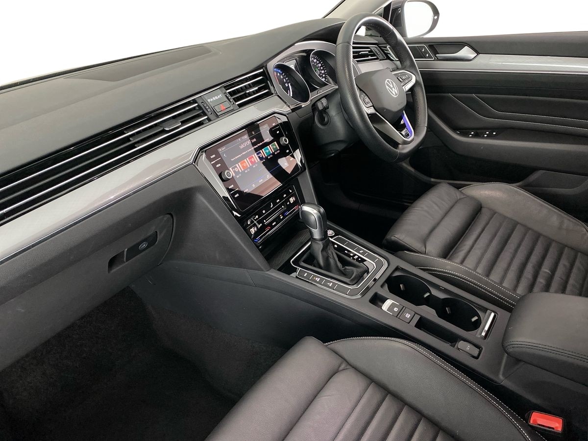 Used Volkswagen Passat 2022 for sale - 77795704: Photo 11