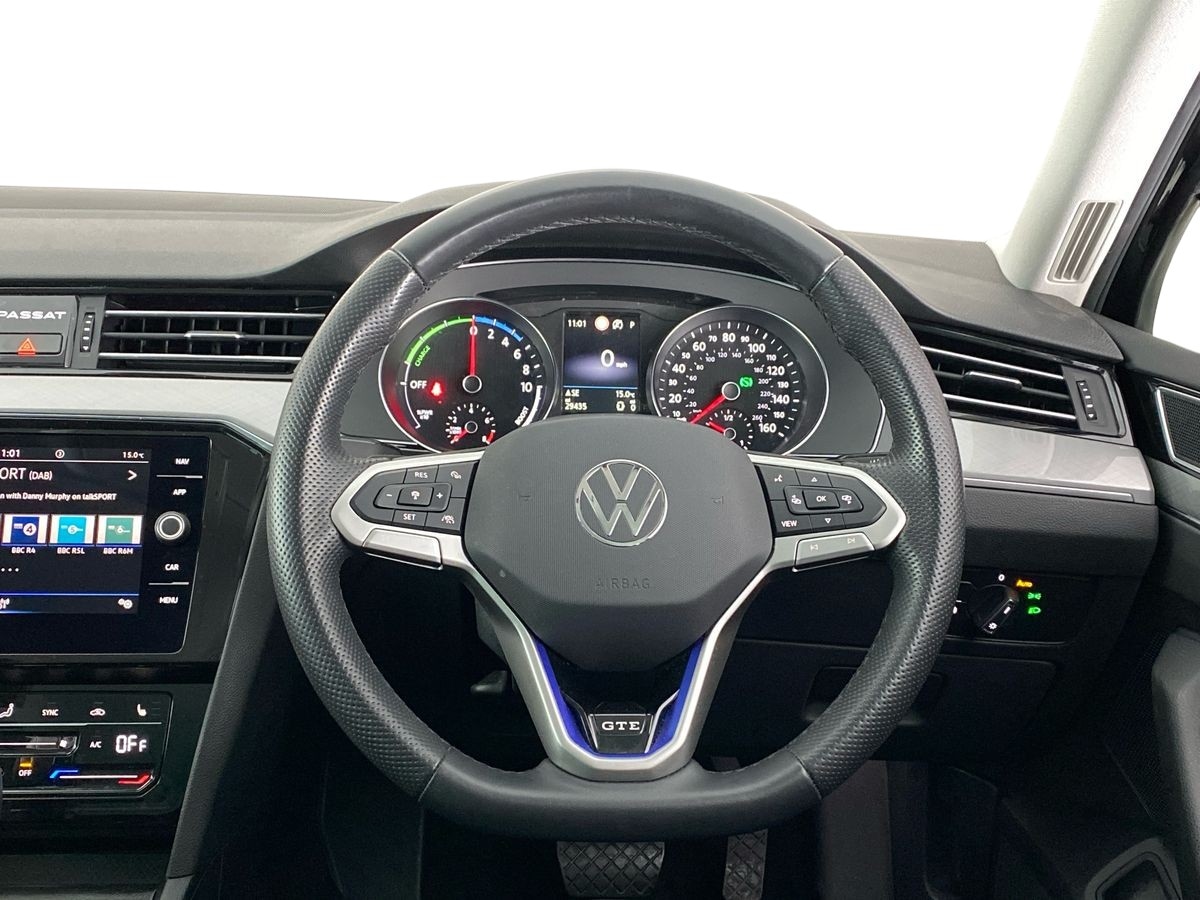 Used Volkswagen Passat 2022 for sale - 77795704: Photo 8