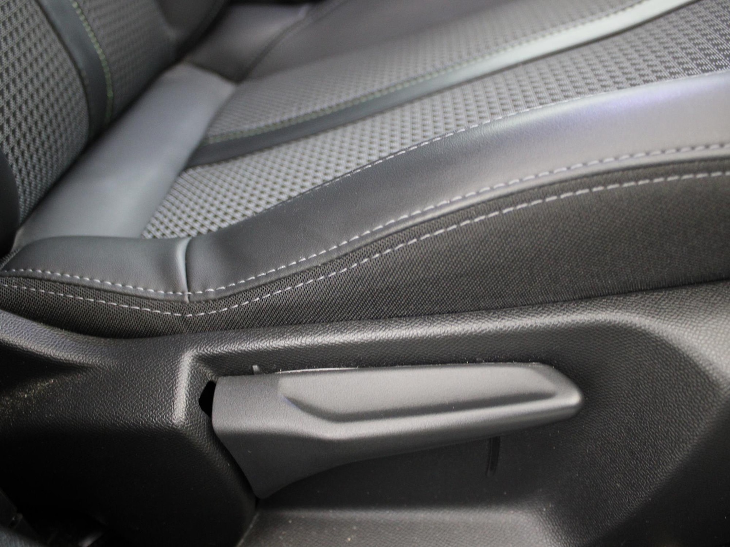 Used Peugeot 2008 2023 for sale - 77135434: Photo 10