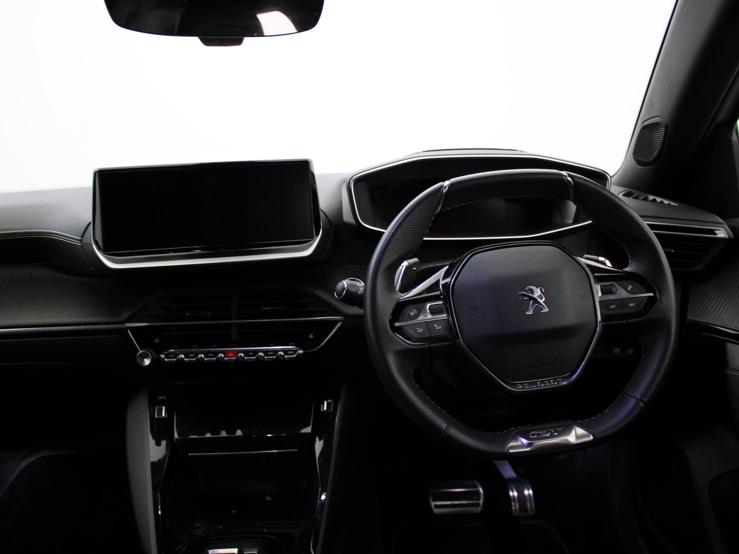 Used Peugeot 2008 2023 for sale - 77135434: Photo 12