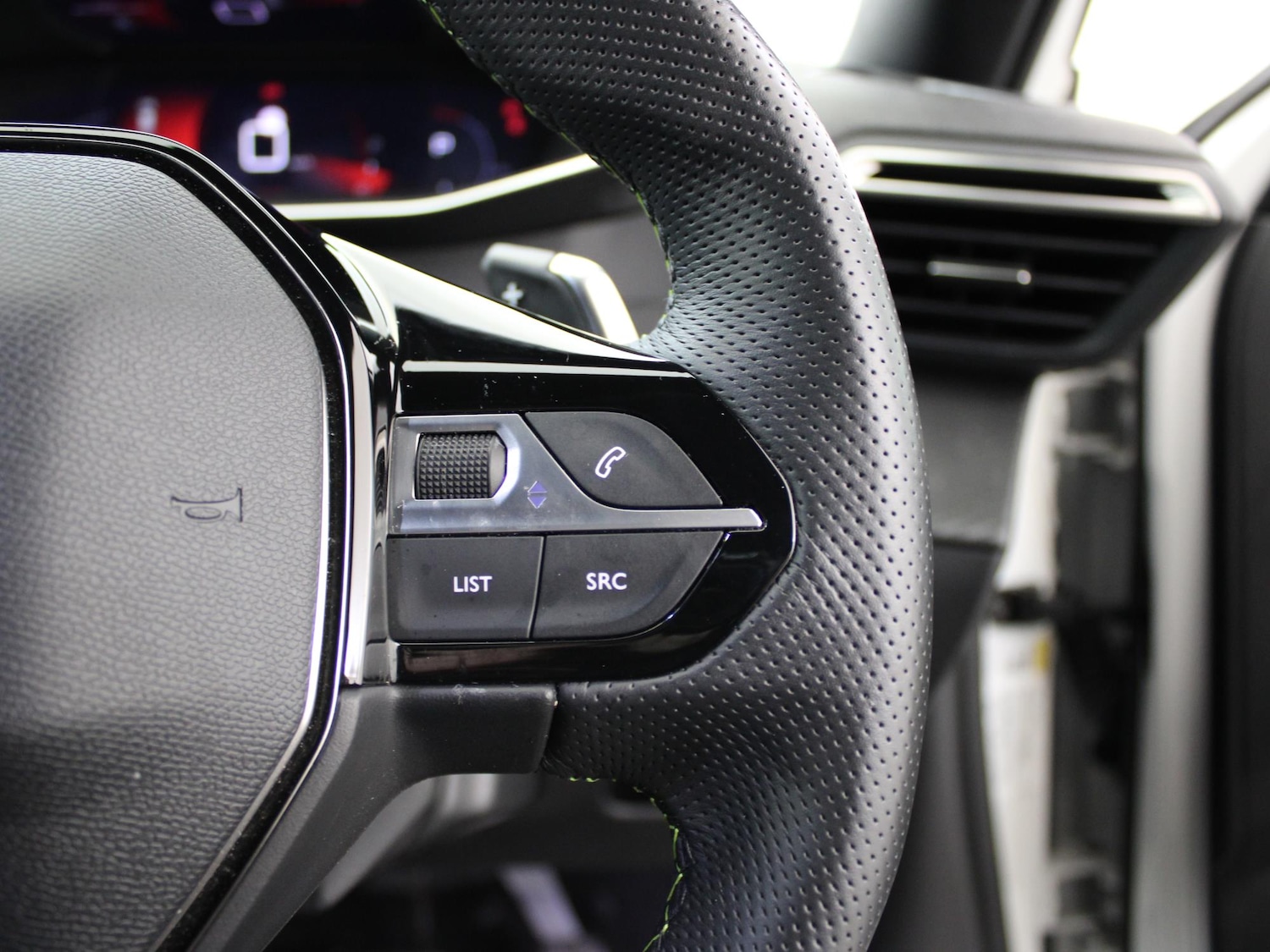 Used Peugeot 2008 2023 for sale - 77135434: Photo 30