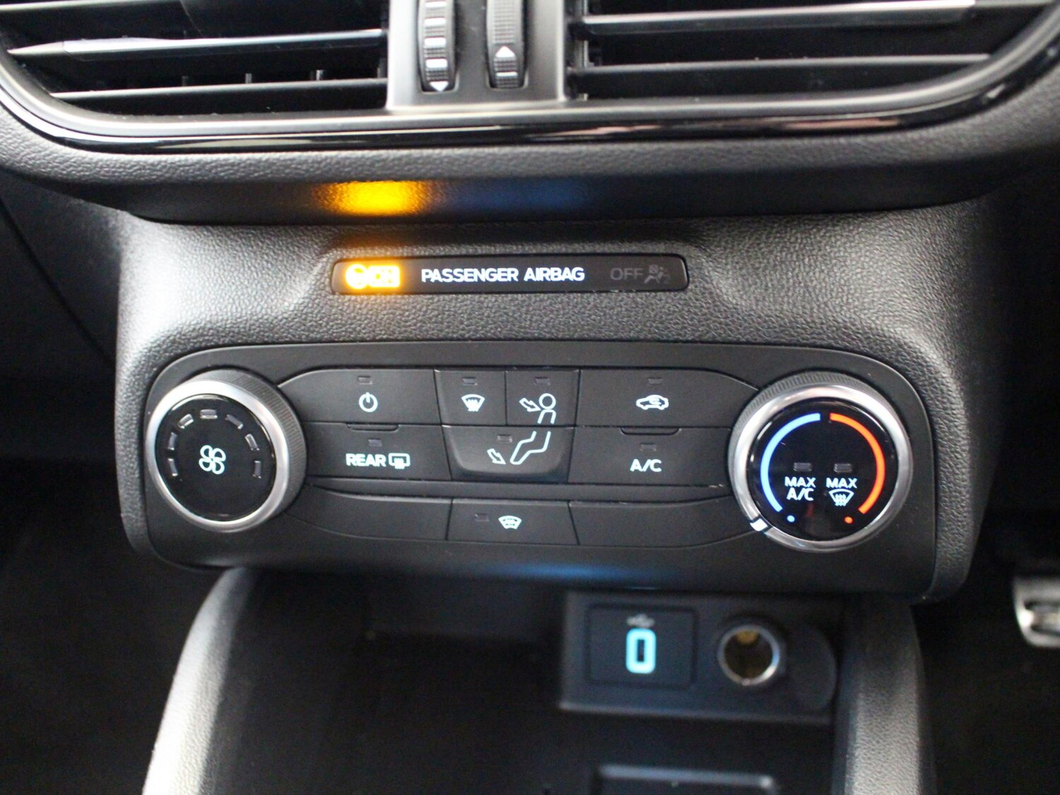 Used Ford Focus 2018 for sale - 78038207: Photo 21