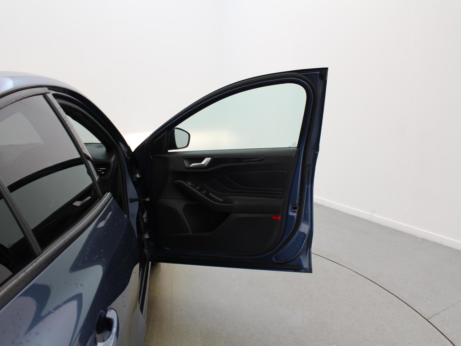 Used Ford Focus 2018 for sale - 78038207: Photo 26