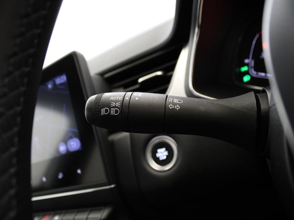 Used Renault Captur 2022 for sale - 75157418: Photo 31