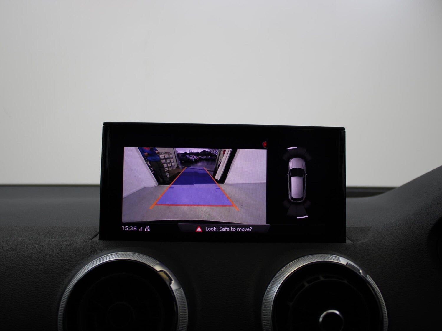 Used Audi Q2 2024 for sale - 76390837: Photo 16