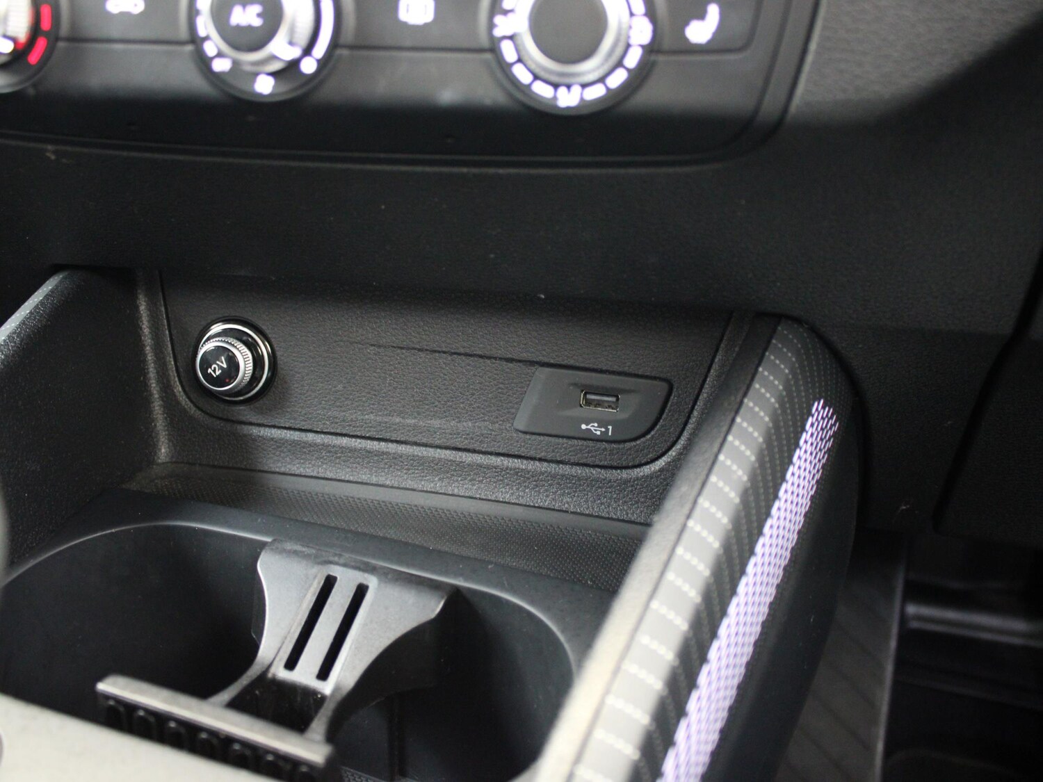 Used Audi Q2 2024 for sale - 76390837: Photo 26