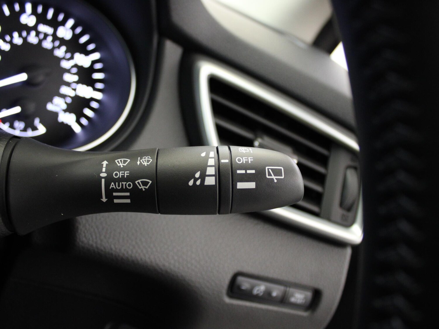 Used Nissan Qashqai 2020 for sale - 76316300: Photo 33