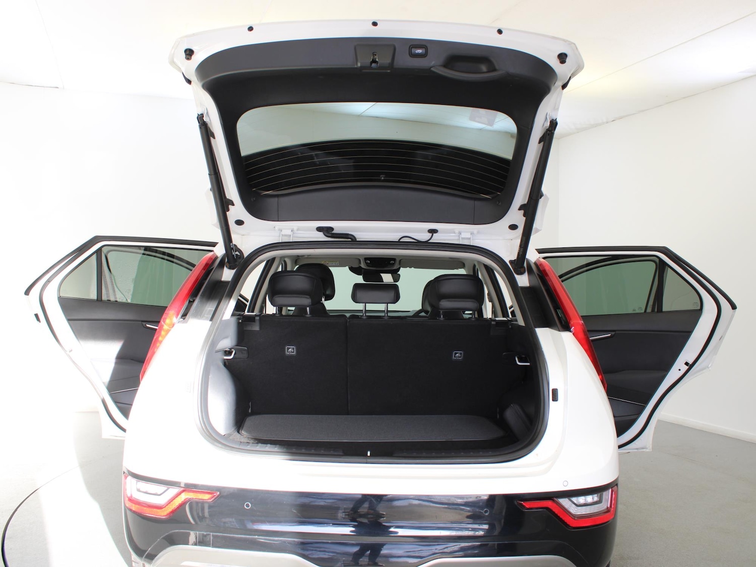 Used Kia Niro 2022 for sale - 76916448: Photo 35