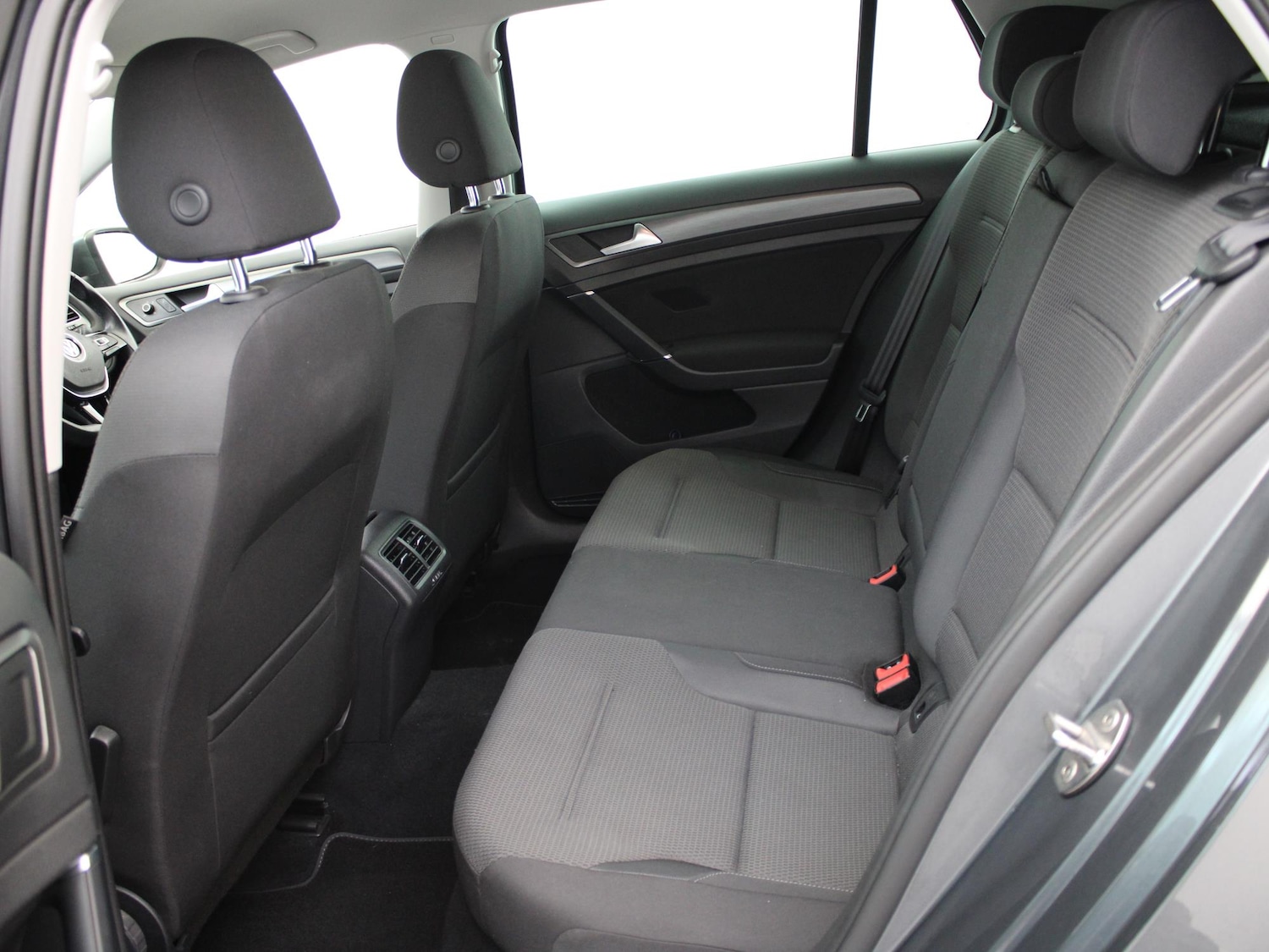 Used Volkswagen Golf 2019 for sale - 77601697: Photo 11