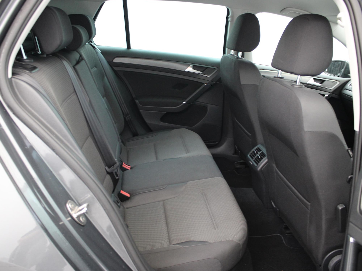 Used Volkswagen Golf 2019 for sale - 77601697: Photo 12