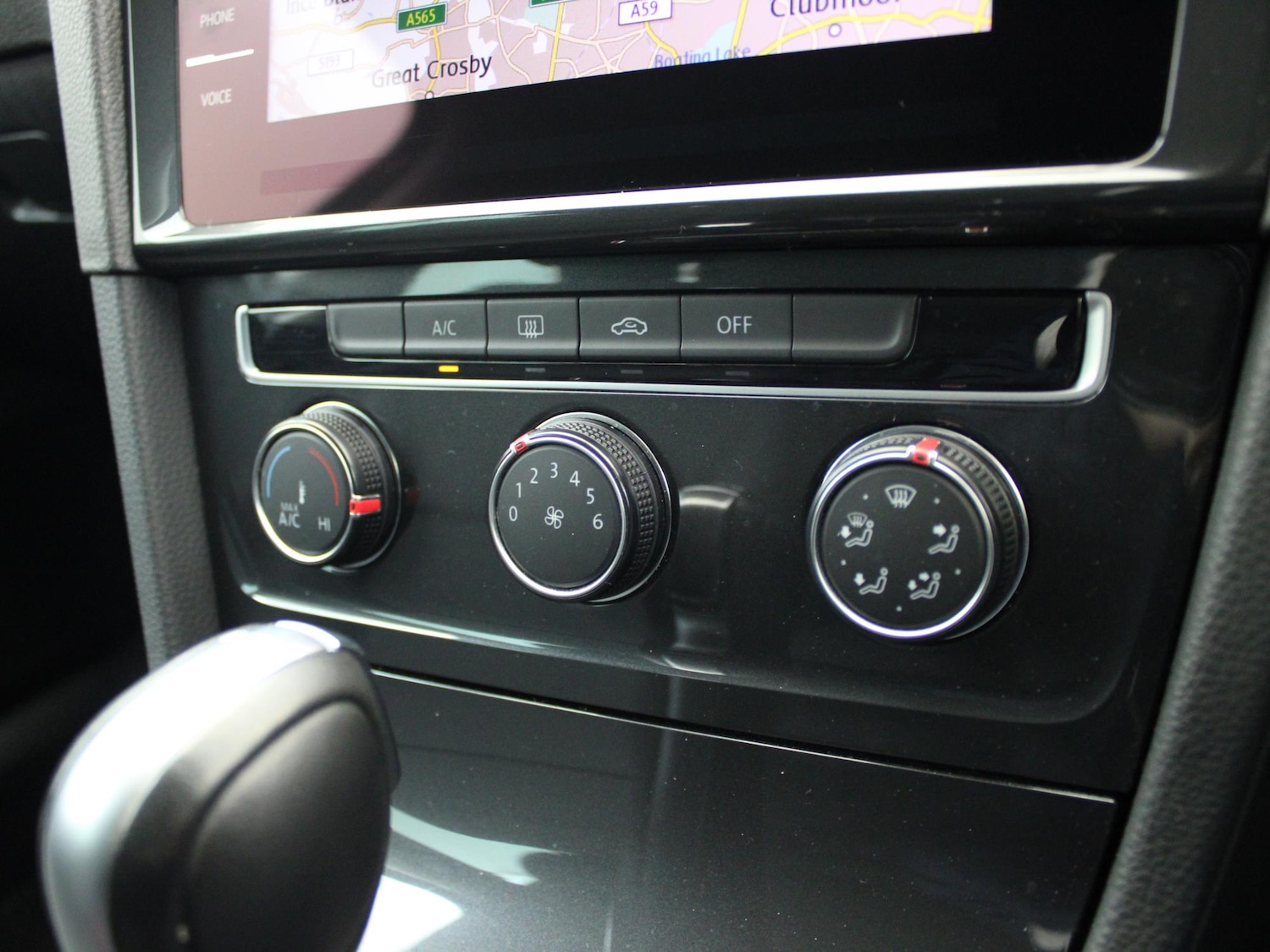 Used Volkswagen Golf 2019 for sale - 77601697: Photo 21