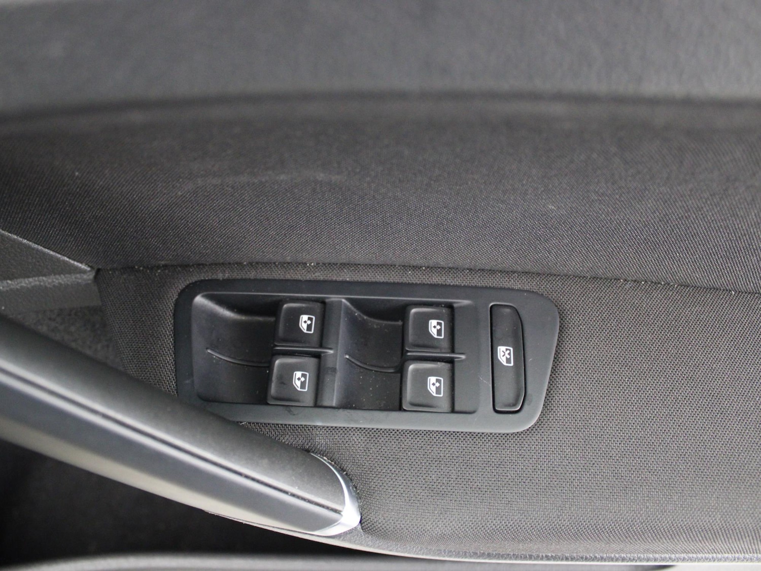 Used Volkswagen Golf 2019 for sale - 77601697: Photo 33