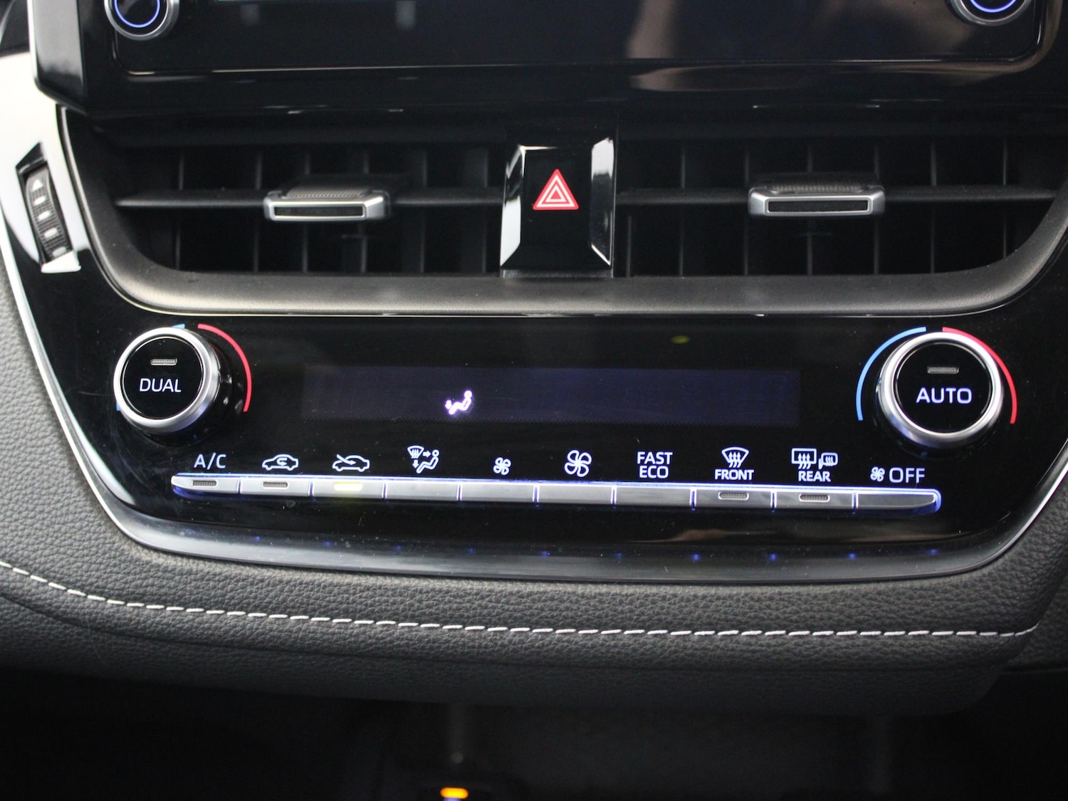 Used Toyota Corolla 2020 for sale - 77795760: Photo 27