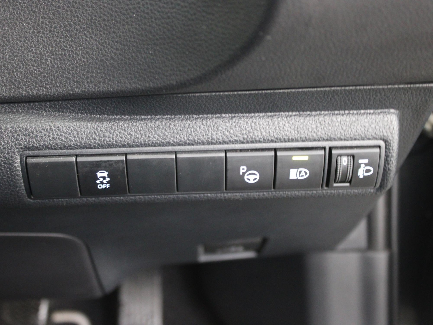 Used Toyota Corolla 2020 for sale - 77795760: Photo 36