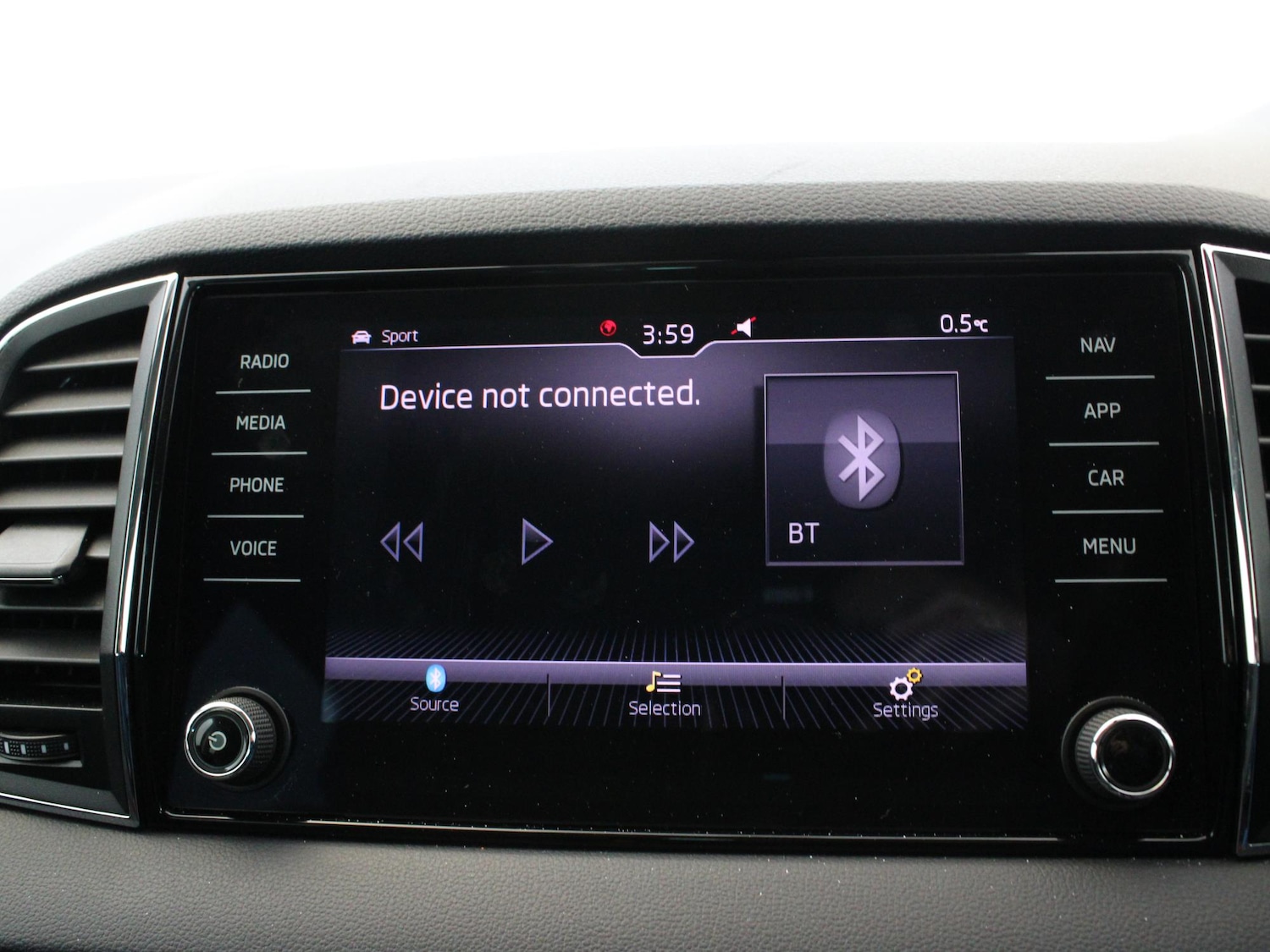 Used Skoda Karoq 2018 for sale - 77011509: Photo 16