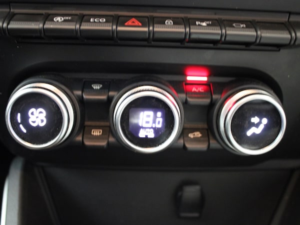 Used Dacia Duster 2018 for sale - 75331271: Photo 23