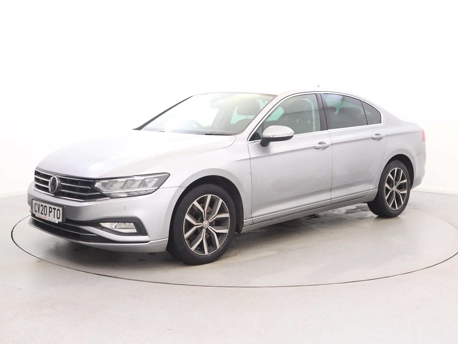 Used Volkswagen Passat 2020 for sale - 77561205: Photo 3