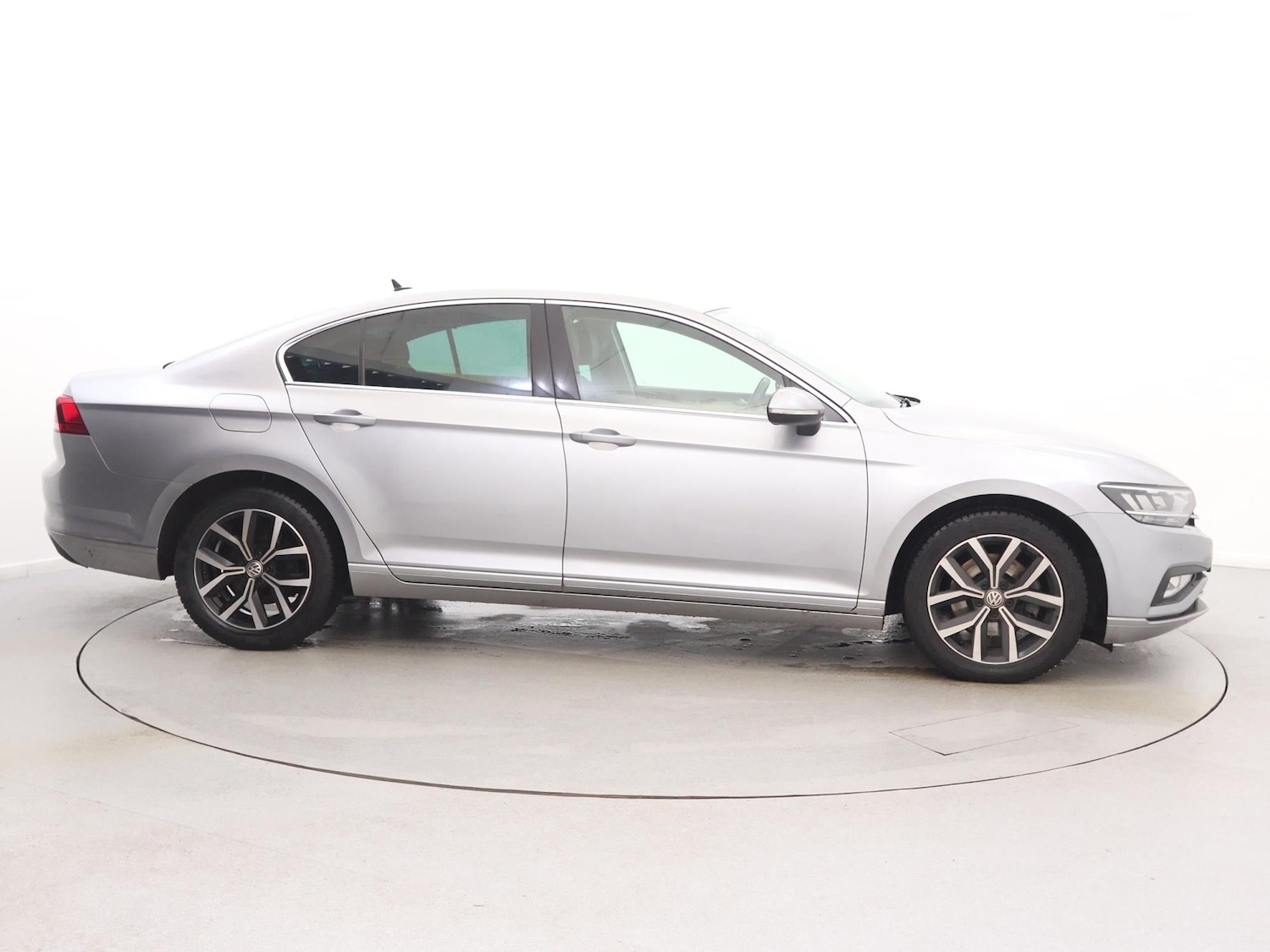 Used Volkswagen Passat 2020 for sale - 77561205: Photo 8
