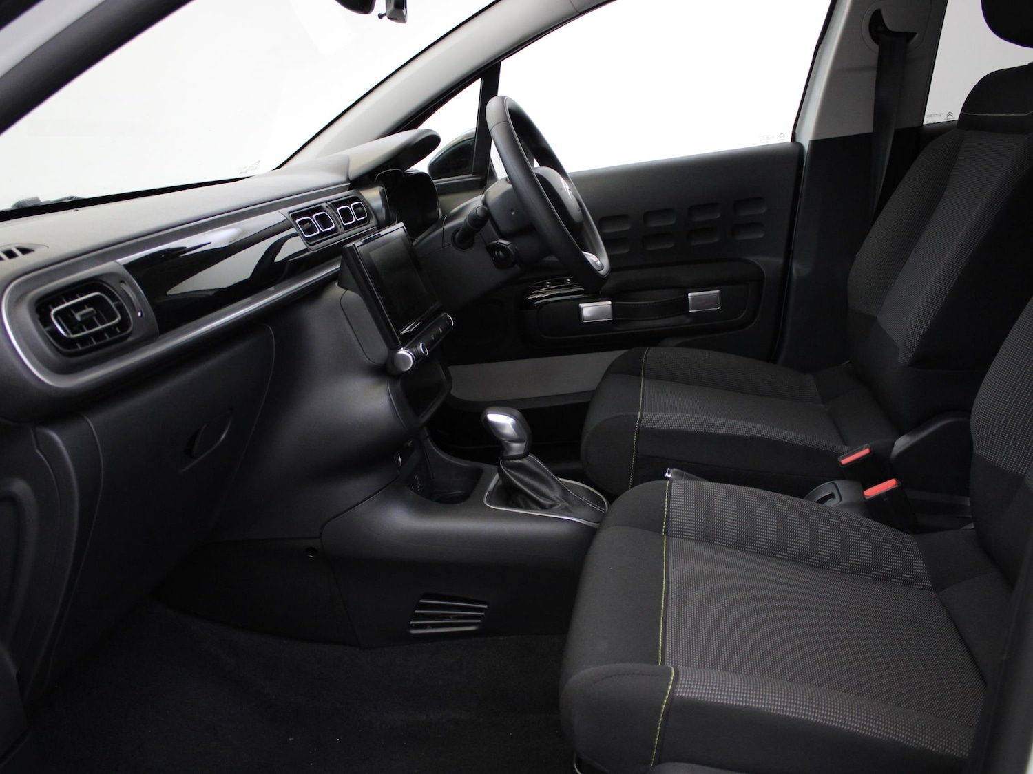 Used Citroen C3 2024 for sale - 76890326: Photo 10