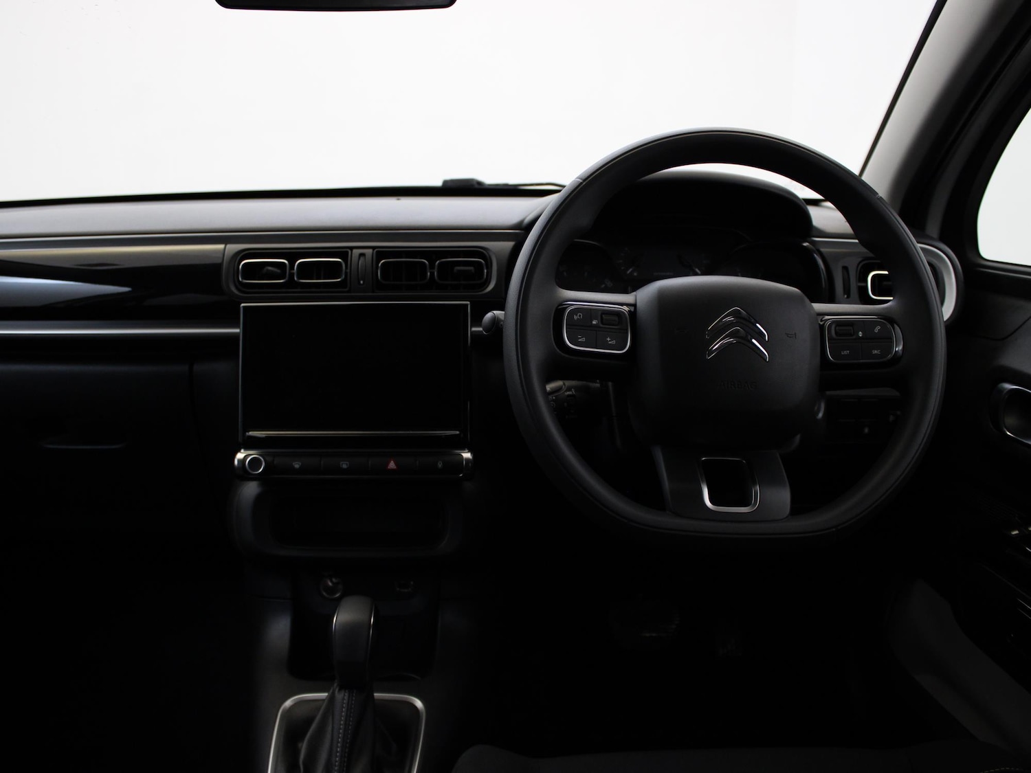 Used Citroen C3 2024 for sale - 76890326: Photo 12