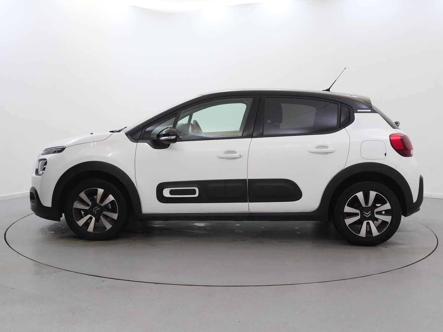 Used Citroen C3 2024 for sale - 76890326: Photo 4