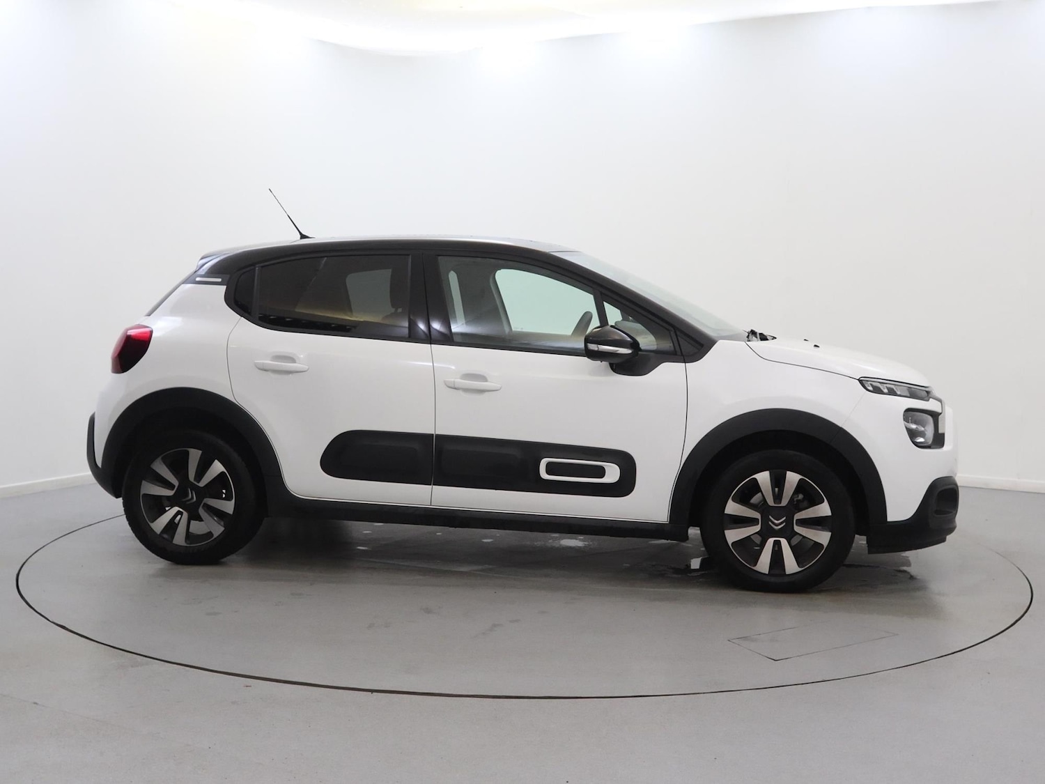 Used Citroen C3 2024 for sale - 76890326: Photo 8