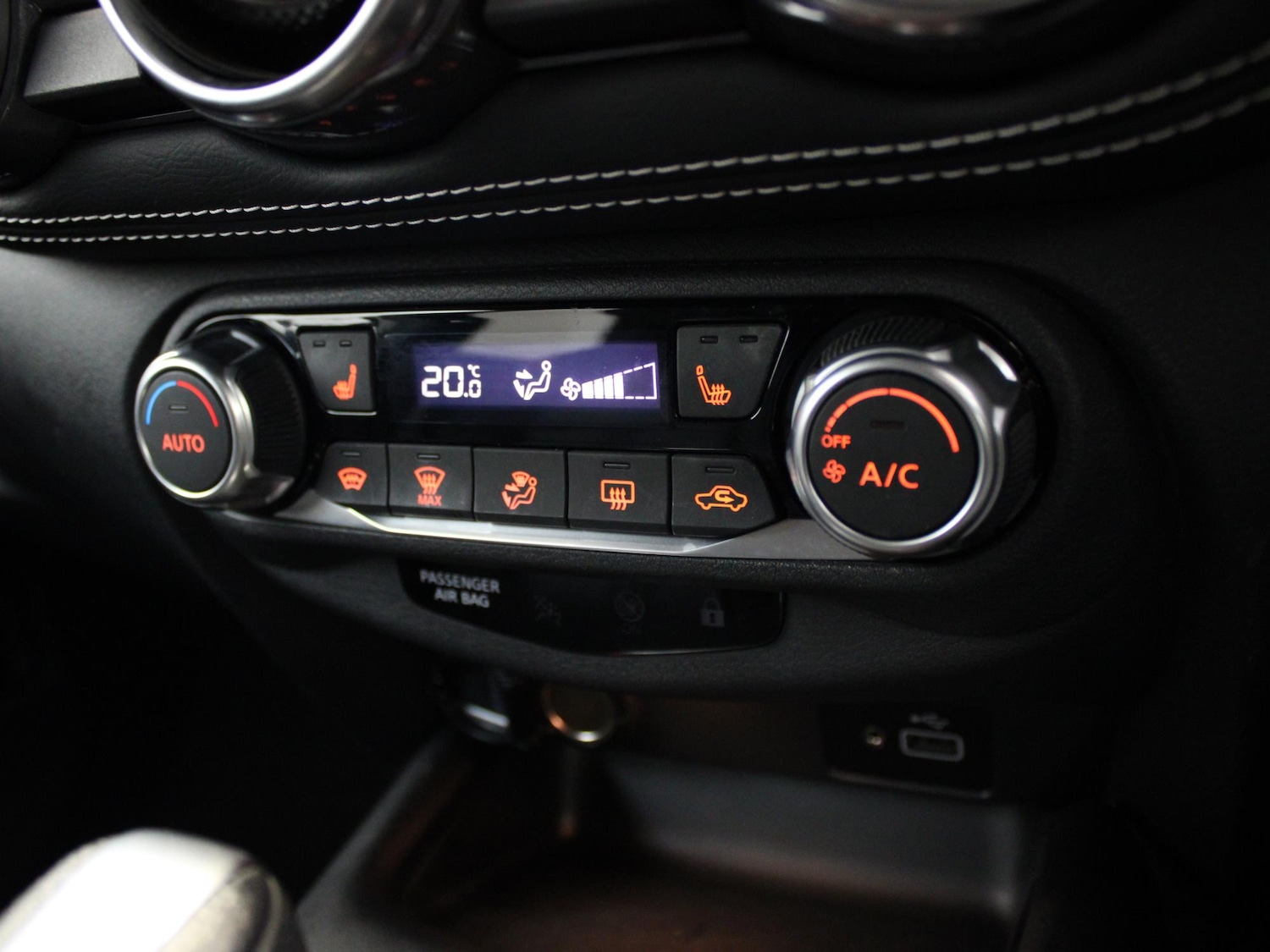 Used Nissan Juke 2023 for sale - 76373989: Photo 25