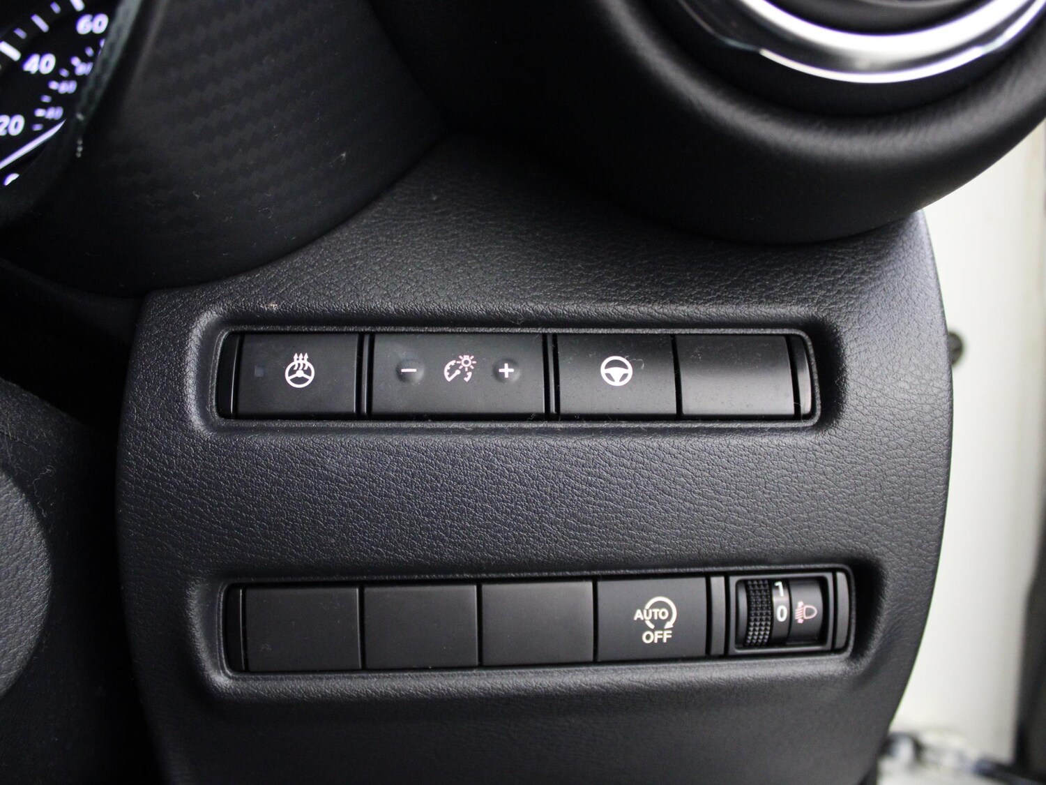 Used Nissan Juke 2023 for sale - 76373989: Photo 33