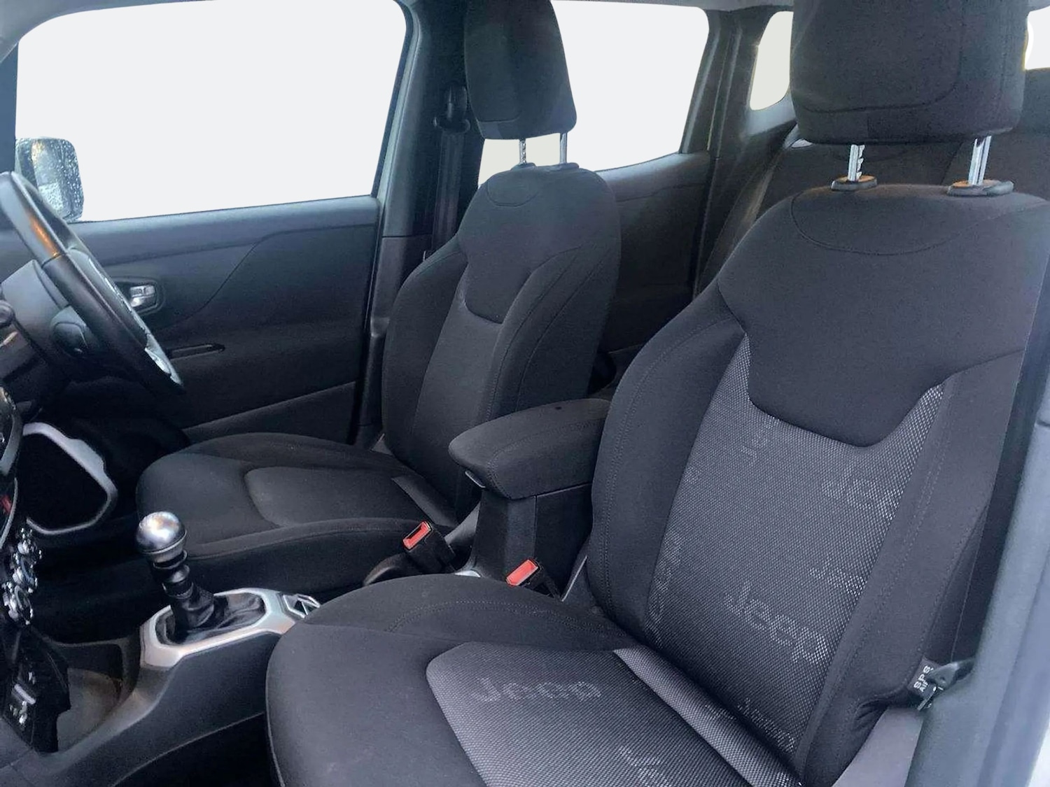 Used Jeep Renegade 2016 for sale - 77398078: Photo 6