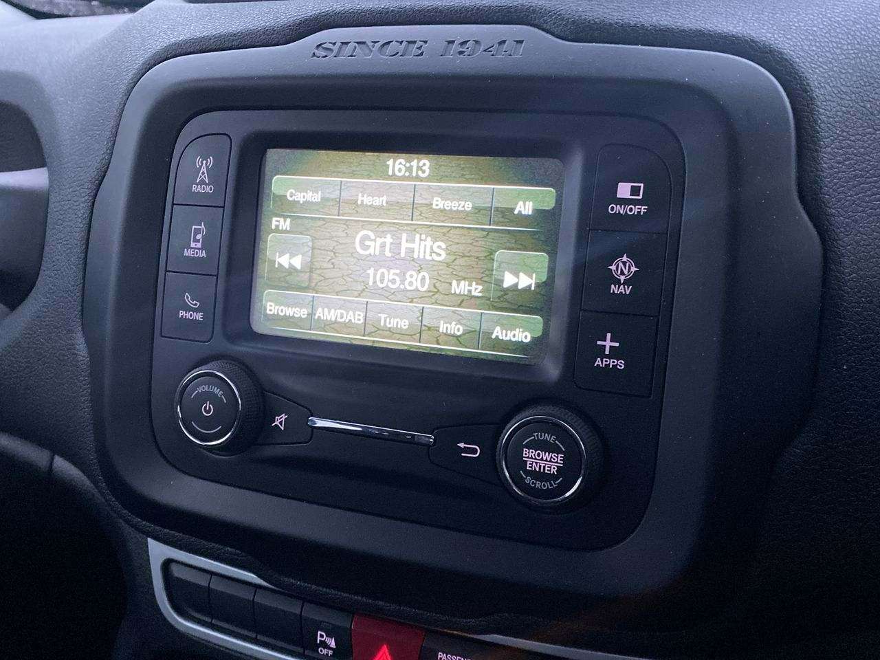 Used Jeep Renegade 2016 for sale - 77398078: Photo 8