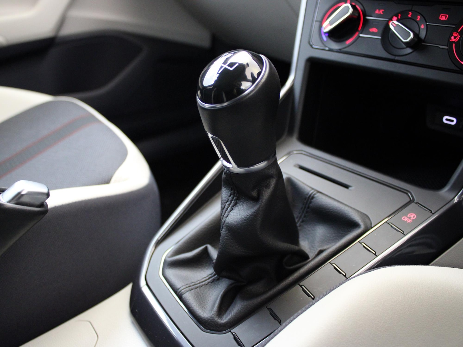 Used Volkswagen Polo 2021 for sale - 77795707: Photo 31