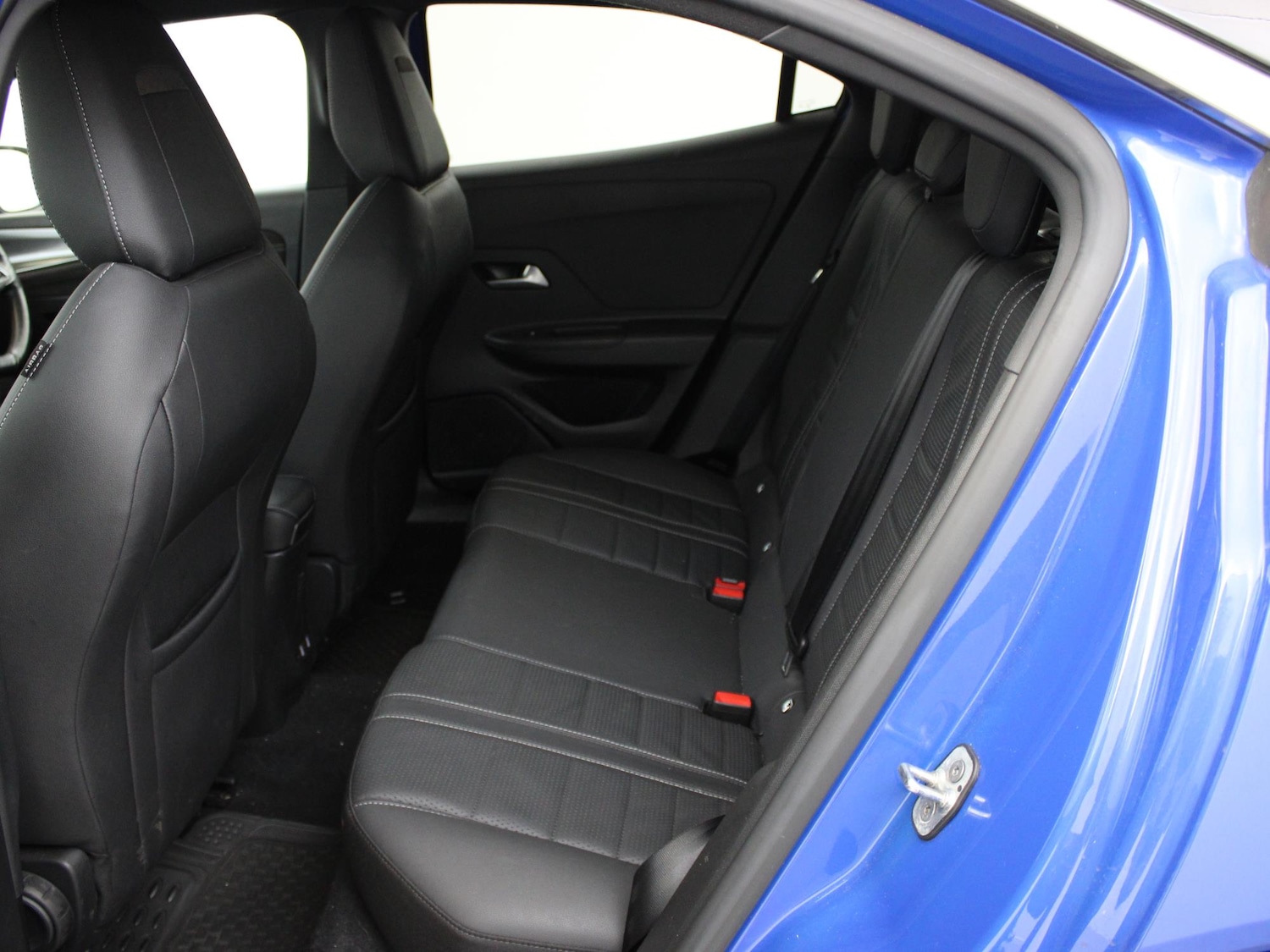 Used Vauxhall Mokka 2023 for sale - 77535215: Photo 10