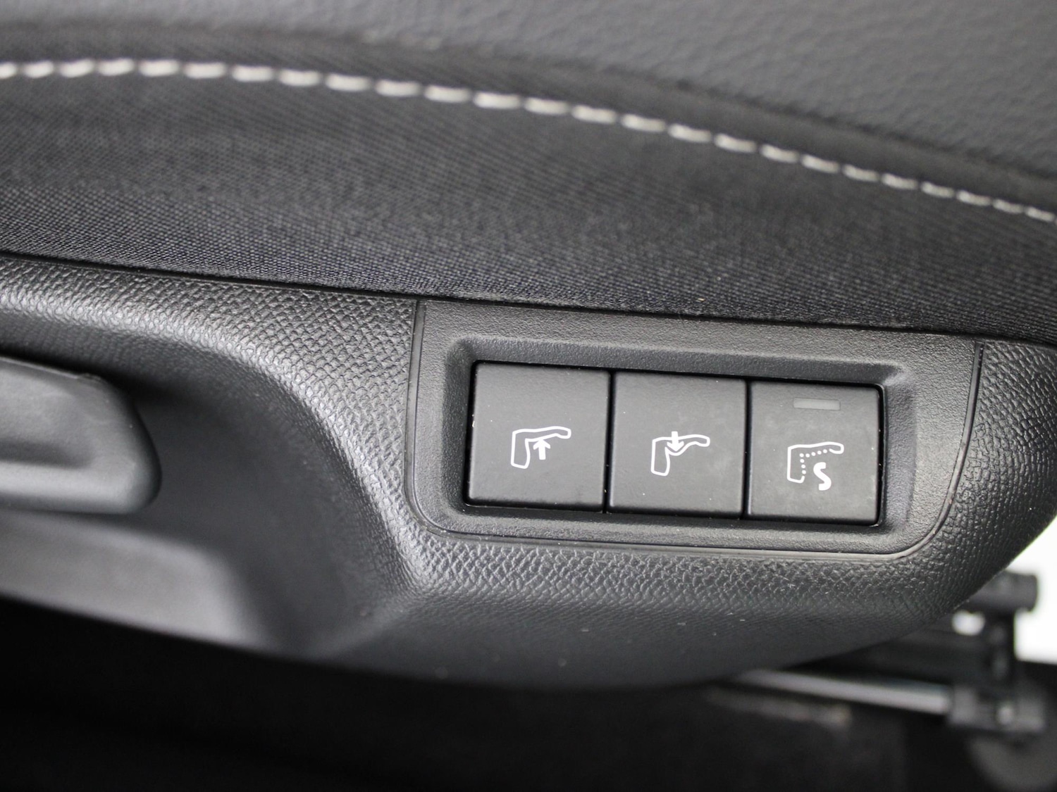 Used Vauxhall Mokka 2022 for sale - 77443961: Photo 28