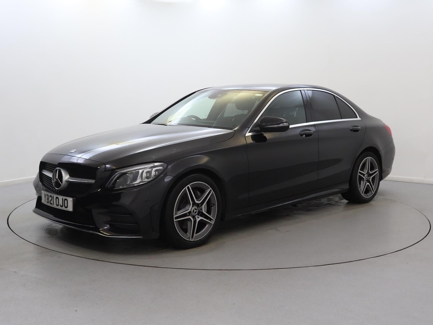 Used Mercedes-Benz C Class 2021 for sale - 76564786: Photo 3