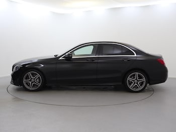 Used Mercedes-Benz C Class 2021 for sale - 76564786: Photo