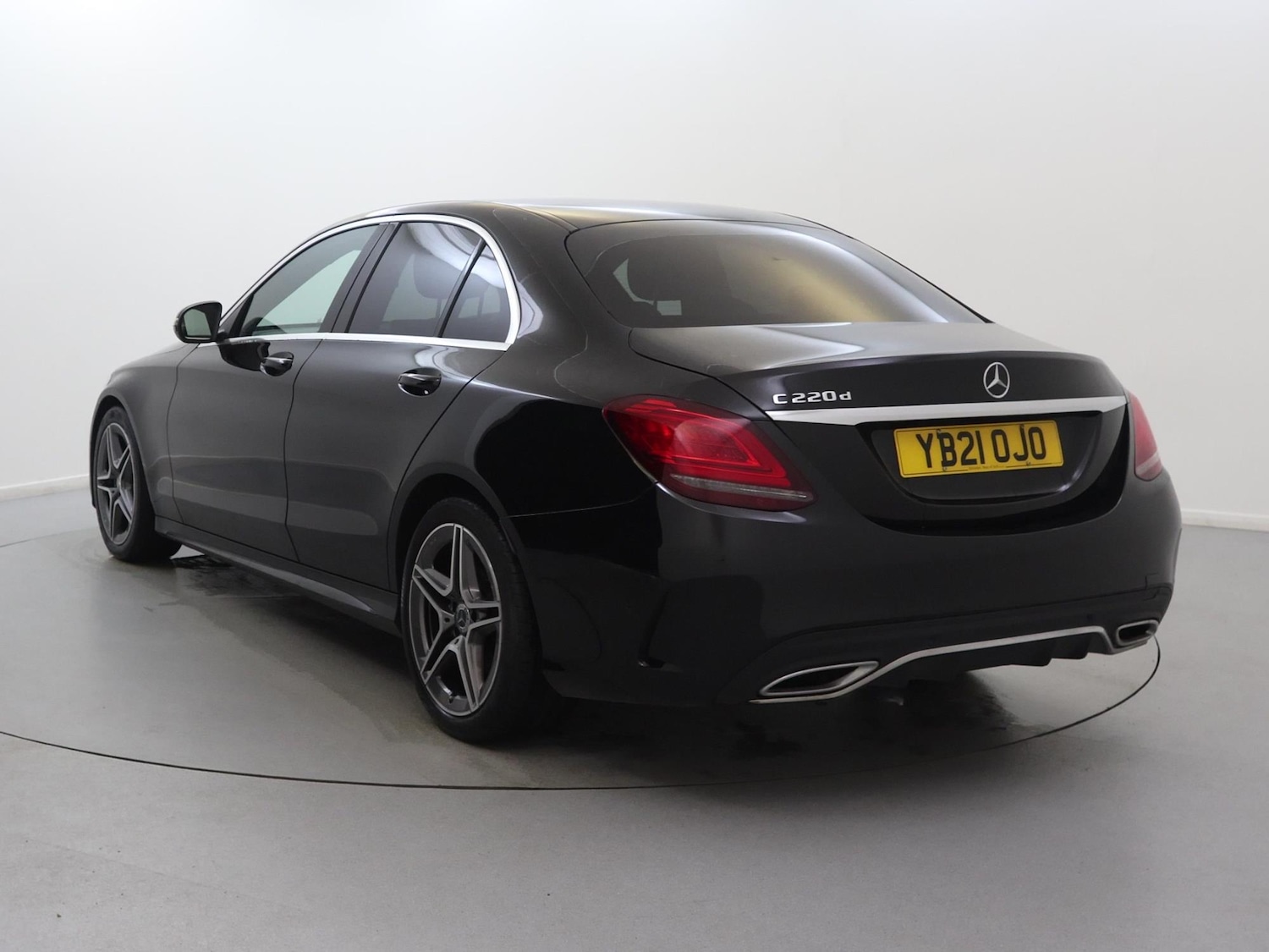 Used Mercedes-Benz C Class 2021 for sale - 76564786: Photo 7