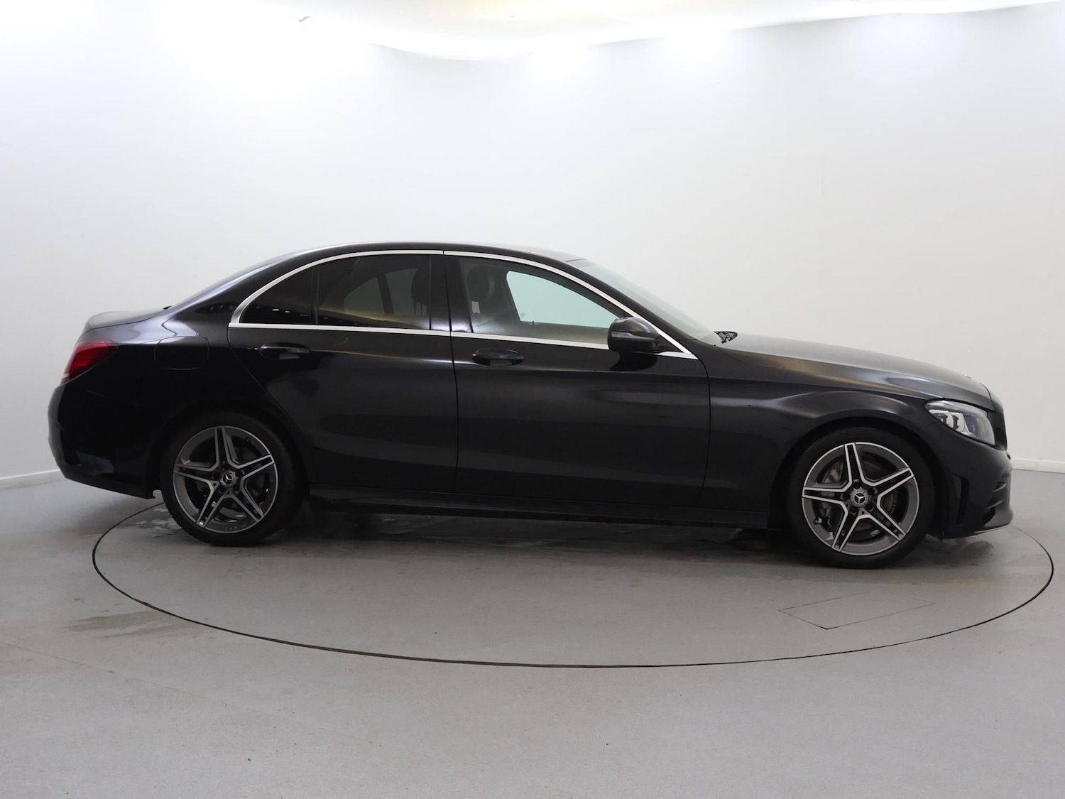 Used Mercedes-Benz C Class 2021 for sale - 76564786: Photo 8