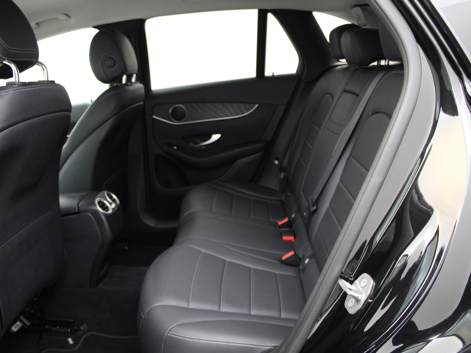 Used Mercedes-Benz GLC 2018 for sale - 77374196: Photo 15