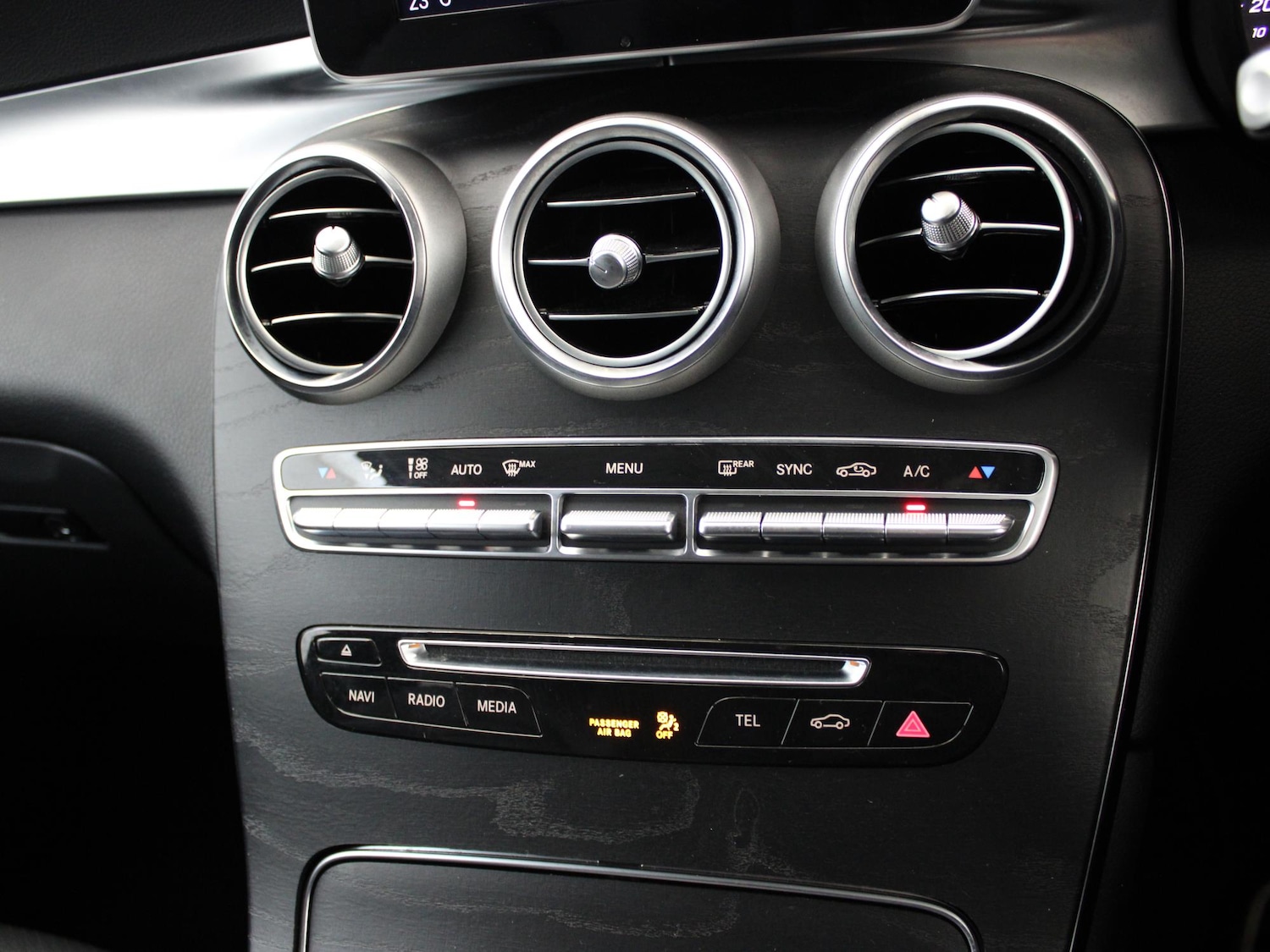 Used Mercedes-Benz GLC 2018 for sale - 77374196: Photo 31