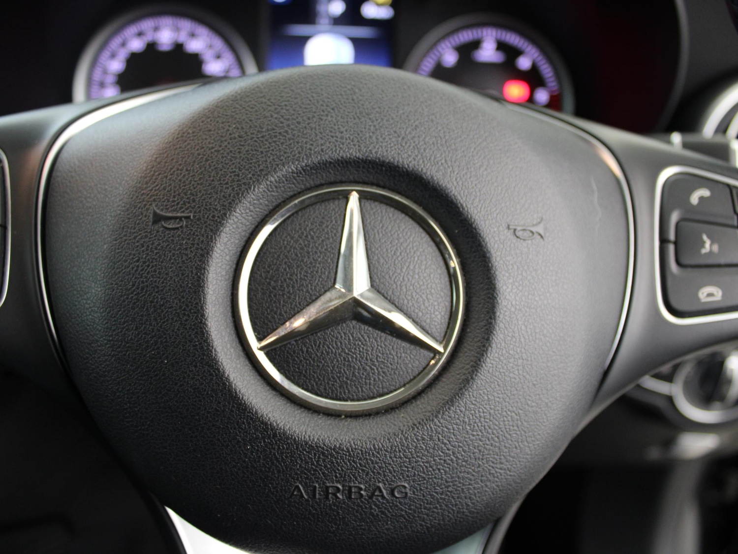 Used Mercedes-Benz GLC 2018 for sale - 77374196: Photo 37