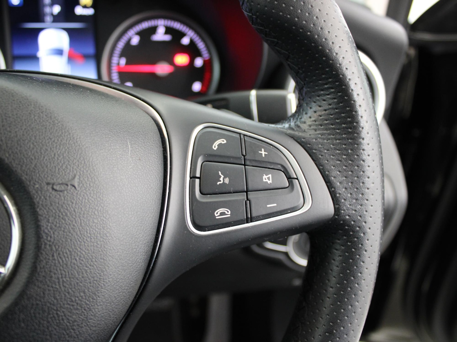 Used Mercedes-Benz GLC 2018 for sale - 77374196: Photo 39