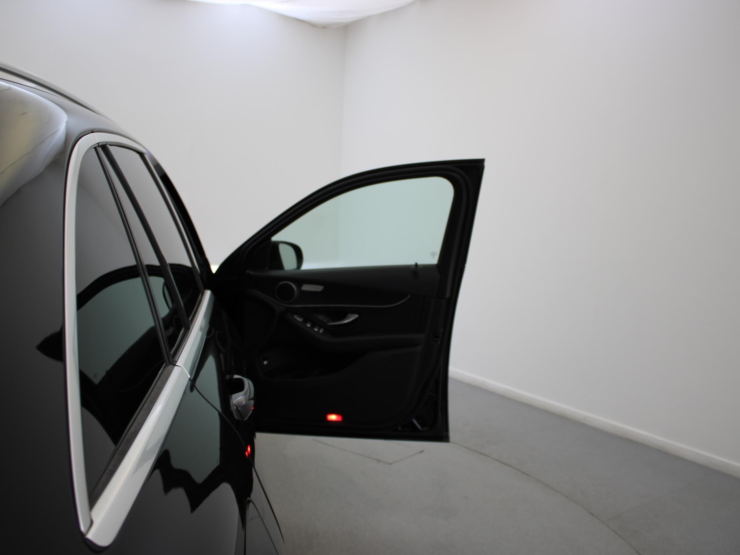 Used Mercedes-Benz GLC 2018 for sale - 77374196: Photo 43