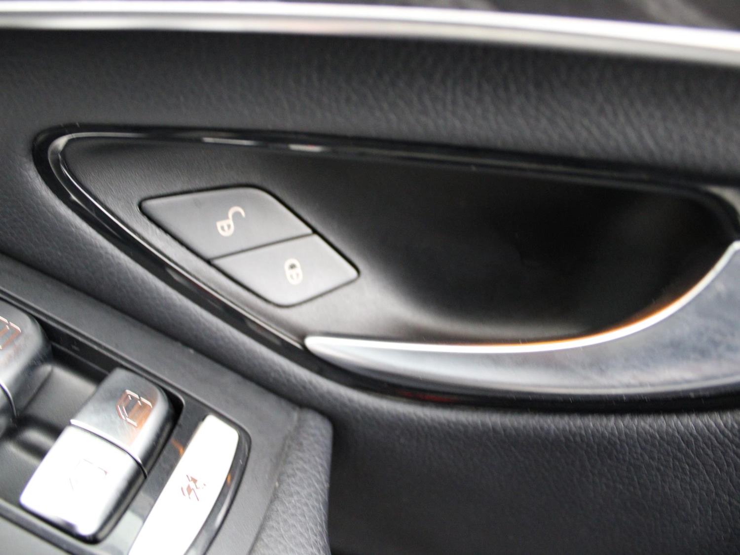 Used Mercedes-Benz GLC 2018 for sale - 77374196: Photo 45