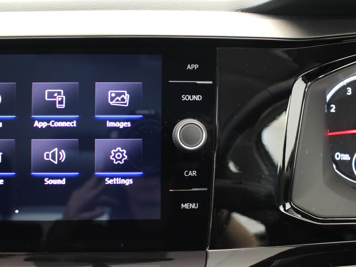 Used Volkswagen Polo 2019 for sale - 77398098: Photo 17