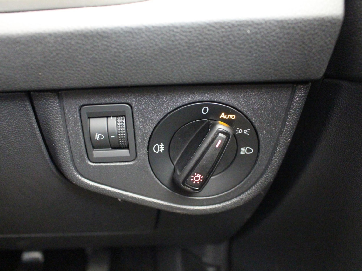 Used Volkswagen Polo 2019 for sale - 77398098: Photo 25