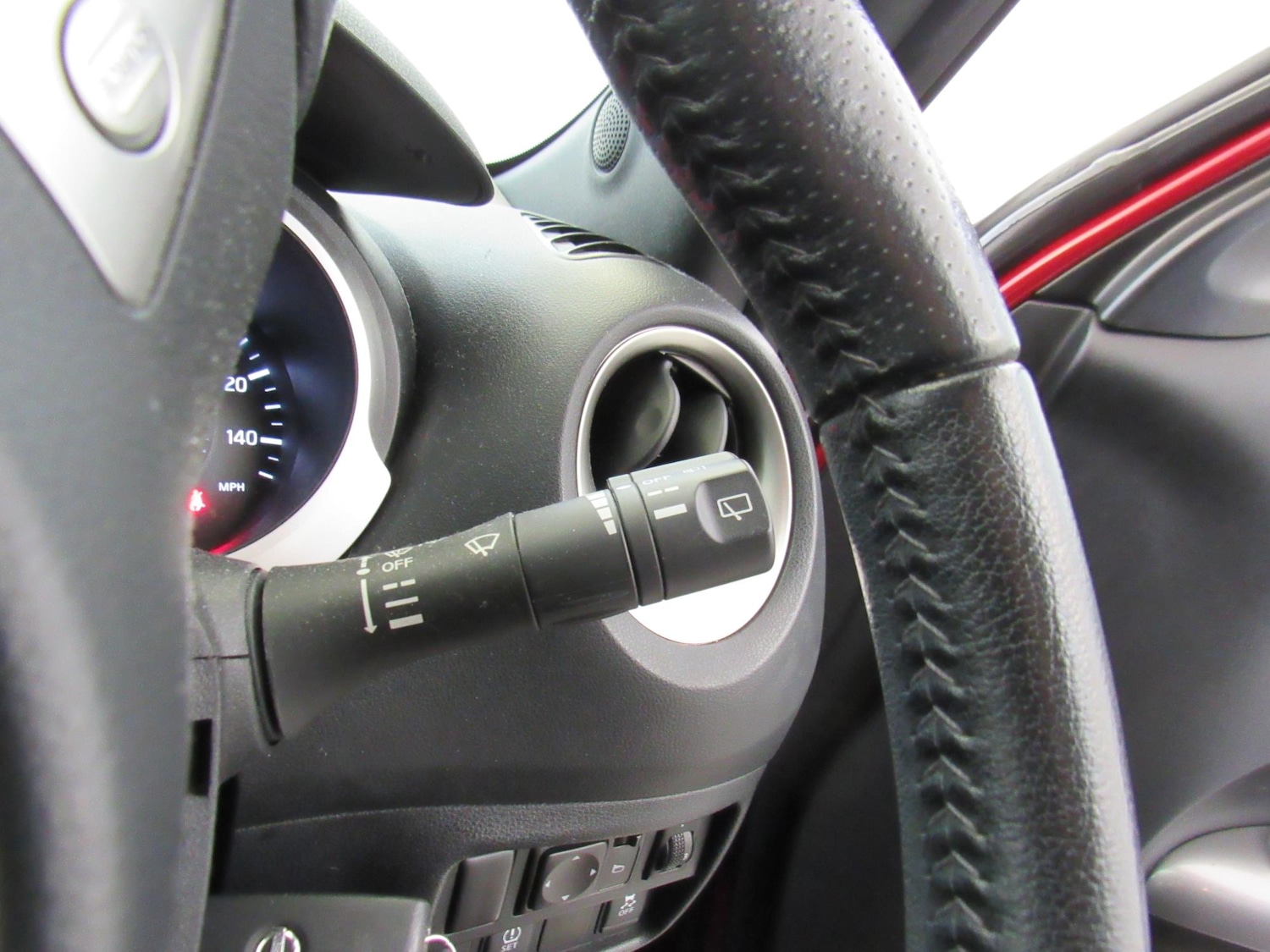 Used Nissan Juke 2017 for sale - 77158903: Photo 19