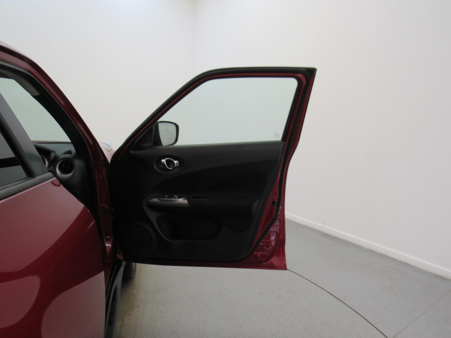 Used Nissan Juke 2017 for sale - 77158903: Photo 21