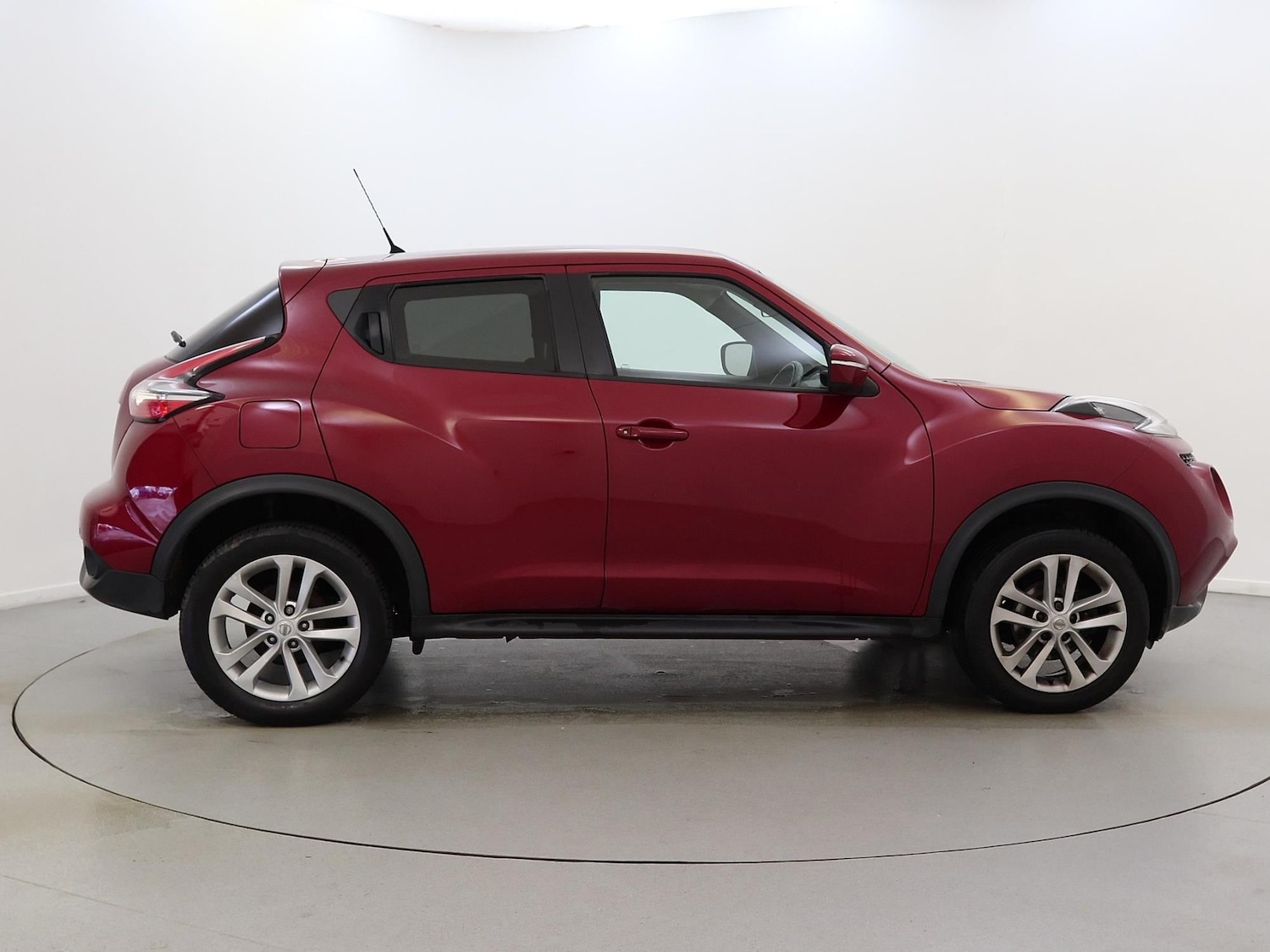 Used Nissan Juke 2017 for sale - 77158903: Photo 8
